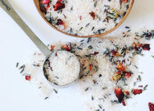 Load image into Gallery viewer, Moon Bath Soaks