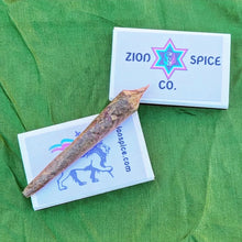 Load image into Gallery viewer, Blazin Herb Blends - Organic Smoking Herbs